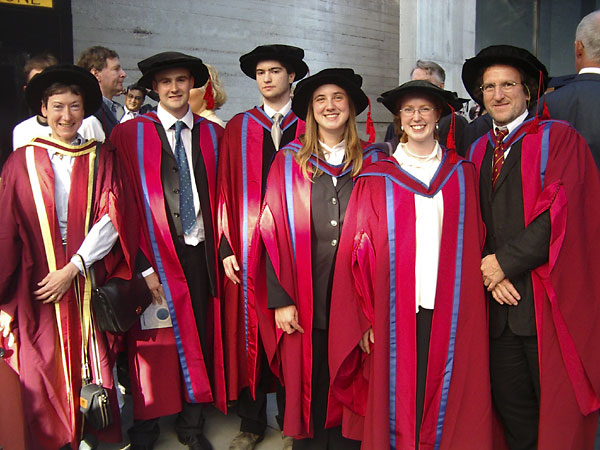 http://www.mssl.ucl.ac.uk/pages/general/news/assets/2005_phd_grad_600.jpg
